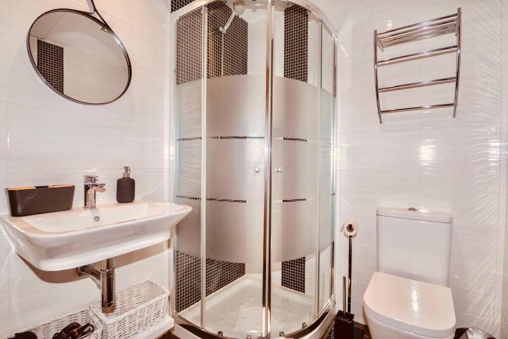 Postigo Catedral Con Parking Opcional Appartement Granada